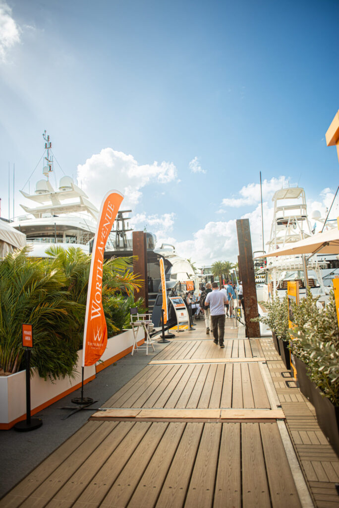 FLIBS 24