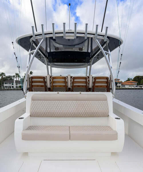 22 46' Valhalla Boatworks 2022 Cockpit